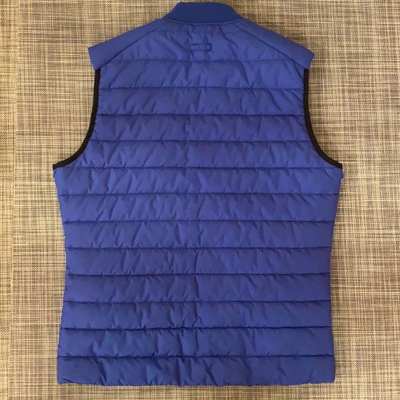 Banana Republic Men’s Quilted Puffer Vest, size S - Picture 5 of 9